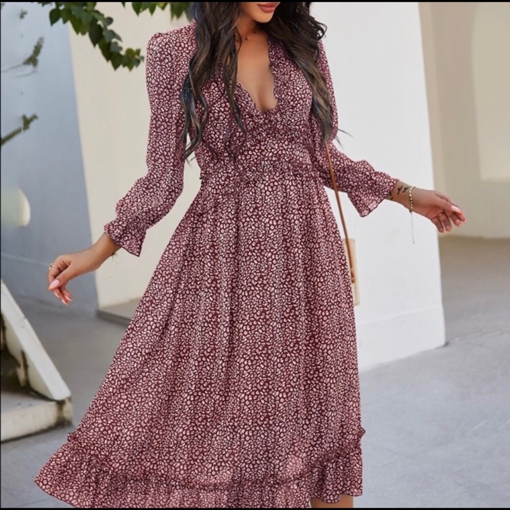 Ruffled Boho Sheer-Sleeve Dress 🌺